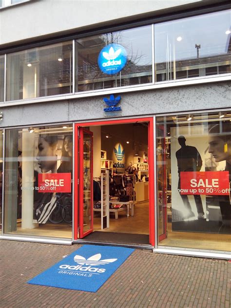 adidas rotterdam sluiten|adidas in de buurt.